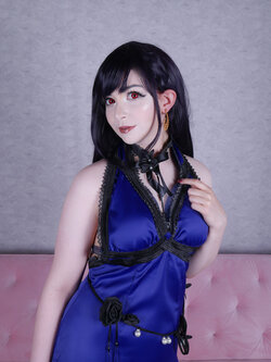 Quackiess - Tifa Blue Dress