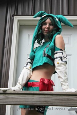 GooeyChewyCosplay - Deku