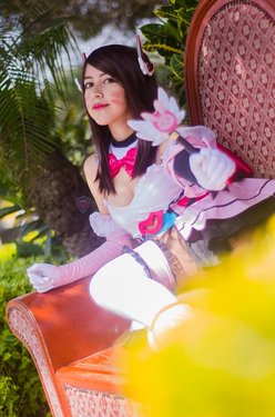 Cosplayer: Yunito Chan - D.va Magical Girl (Overwatch)