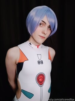 Alice Redfox - Rei