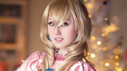 The Best Princess Peach Cosplay