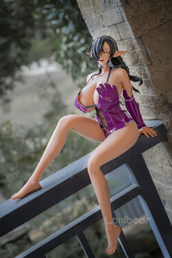 Kuroinu  -  Olga Discordia  -  Queen of Dark Elves - Figure