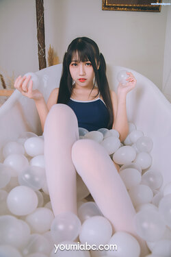 不呆猫 NO.26 [YOUMI尤蜜] 2021.09.02 盛夏死库水 JK Swimsuit