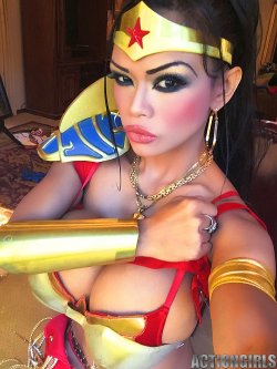goddess armie cosplay selfies