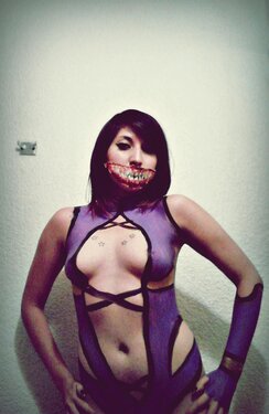 Mileena Cosplay Body Paint