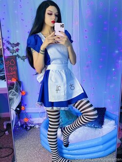 Korpsekitten - Alice