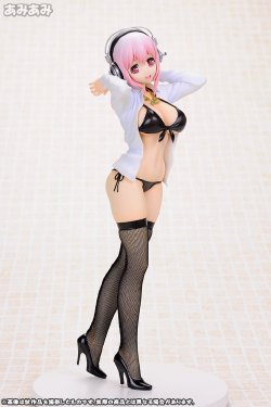 Super Sonico Swimsuit Gravure ver. Black 1/6 [SkyTube]