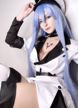 Nikachi  - Esdeath