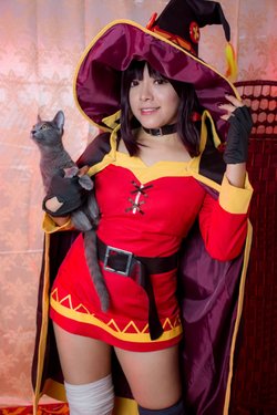 Hitomi - Megumin