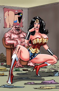 [SuperPoser] Wonder Woman VS Porkum