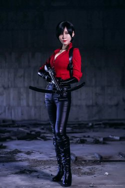 Heinekui - Ada Wong (Resident Evil 6)