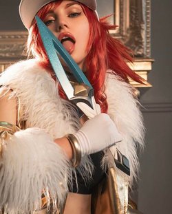 Cosplayer - Shirogane-sama