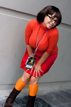 Sexy Velma Dinkley Cosplay