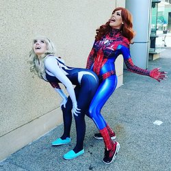 Vera Bambi and Rolyatistaylor as Spider Girls