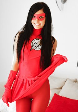 Female Flash cosplay striptease by Catie Minx!