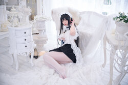 Meroko_魅瞳 - Indomitable maid