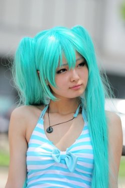 Hatsune Miku (Vocaloid) by YinQing!