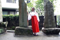 [1000GIRI] Shrine Maiden cosplay Fuck - Emiri