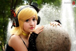 Kagamine Rin Cosplay