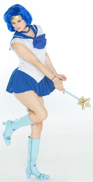 Sailor Poon (Heather Starlet as Sailor Mercury)