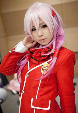 rushi  inori yuzuriha