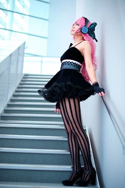 some nice cosplay again
