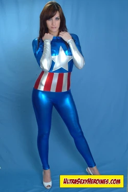 Katie Green as Female Captain America Cosplay