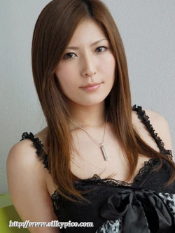 [SilkyPico] - Yuna Shiina Vol.001