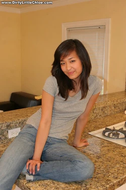 Chloe-Kitchen