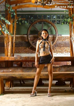 Karena Hao Gallery 3