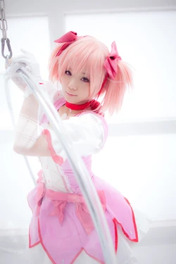 Lovely Magical Madoka Cosplay