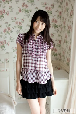 Airi Mikami - [Graphis] First Gravure No.083