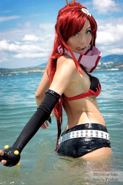 Yoko Cosplay