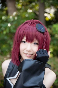 Kurosaki Mea (Aki)