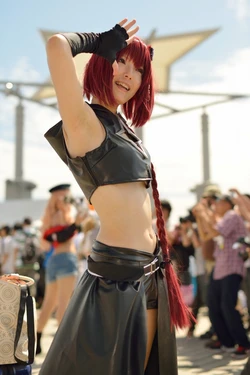 Kurosaki Mea (Aki)