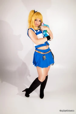 [Cosplay-Mate] Lucy Heartfilia (Fairy Tail)