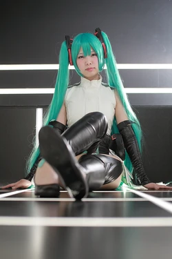 Miku (Hiiragi Haruka)
