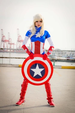American Dream Cosplay by Karen Kasumi.
