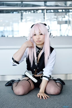 Super Sonico (Kazuki Ren)