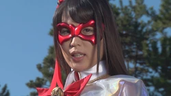 superheroine gallery
