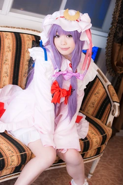 [KH no Tsuredure Shasin Blog (Shizuku)] Library Girl (Touhou Project)