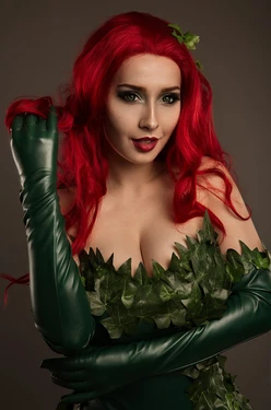Poison Ivy Cosplay