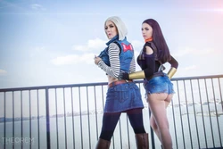 Kristen Hughey & Giada Robin as Androids 17/18 from Dragon Ball