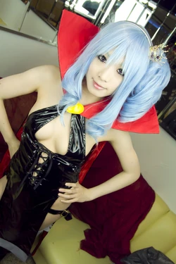 あらい夜魅 ボヨヨンの女