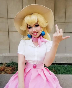Princess Peach (asmileandasong)