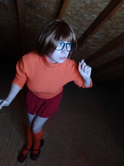 Usatame - Velma