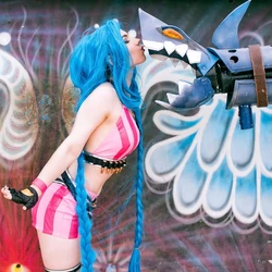 FeGalvão as Jinx (League of Legends)
