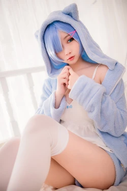 [Twitter] Yijiang (@yijiang1015)