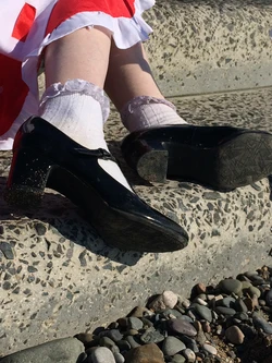 Reimu Hakurei's feet!