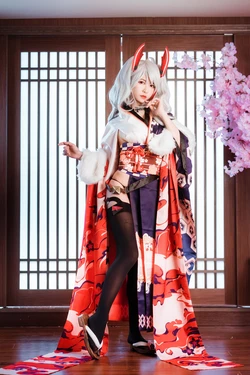 鳗鱼霏儿 - 欧根亲王 百花缭乱